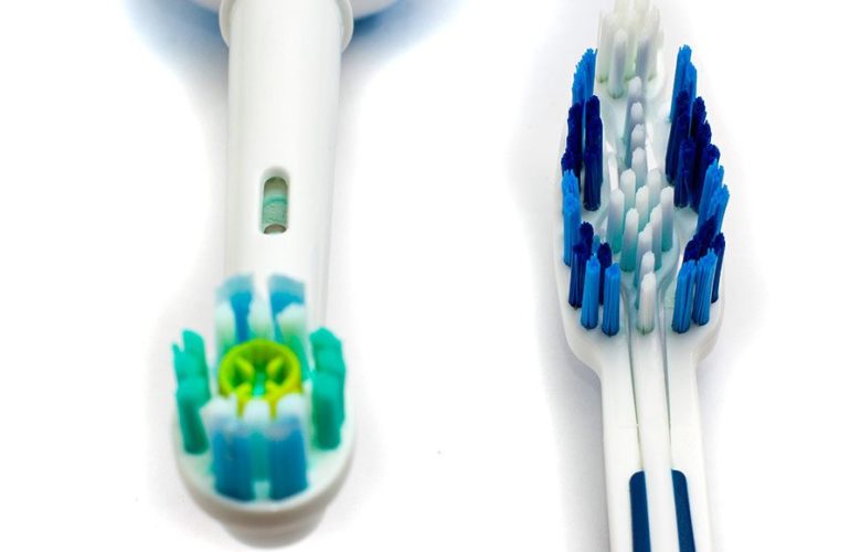 electric-manual-toothbrush-no-text